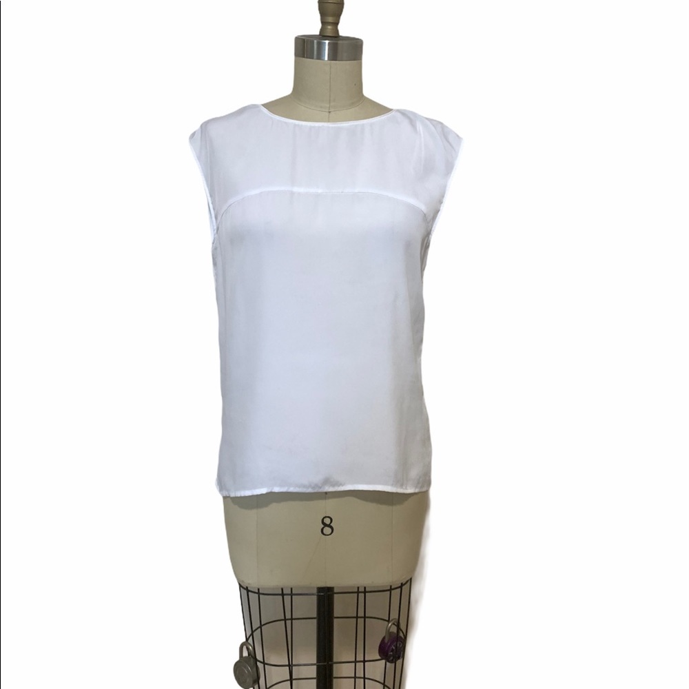 0381 H&M white with bow top blouse sz 10